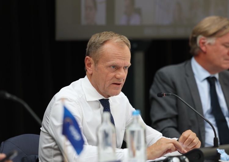 Donald Tusk Aktywista LGBT Staszewski krytykuje Tuska i wspomina o