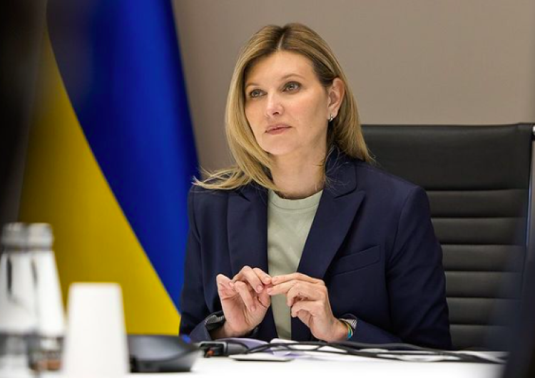  Ołena Zełenska opublikowała swoje zdjęcia. Wygląda na przybitą i wyczerpaną