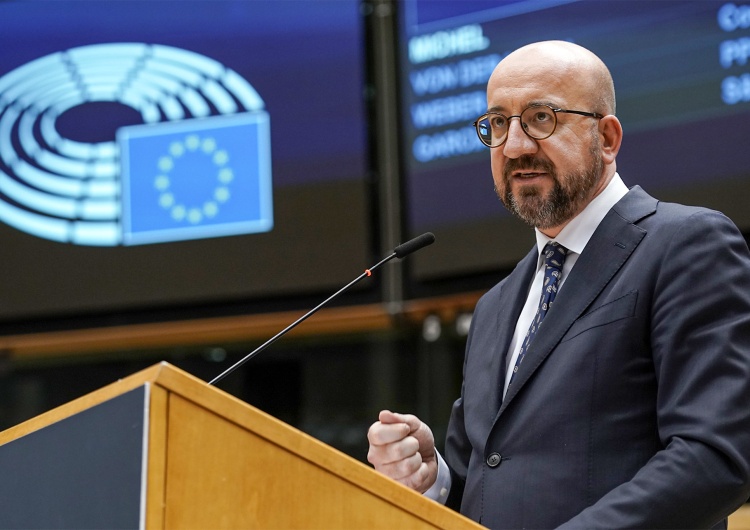 Przewodniczący Rady Europejskiej Charles Michel Szef Rady Europejskiej musiał udać się do schronu. Powodem ostrzał rakietowy