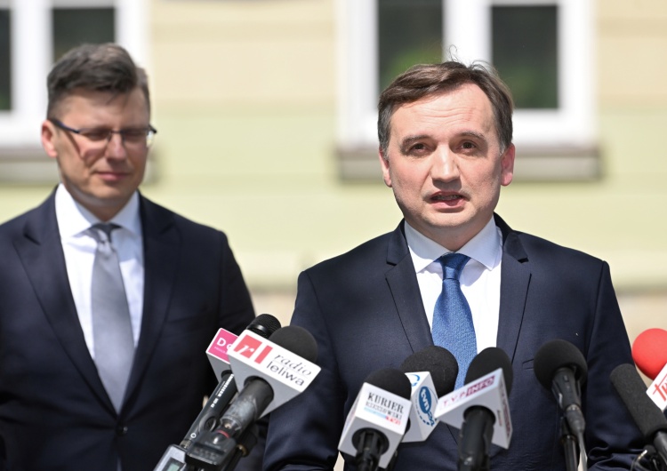 Zbigniew Ziobro Zbigniew Ziobro: Berlin chce sam rządzić Europą, reszta państw ma słuchać i wykonywać