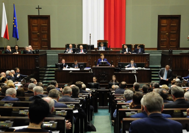 Sejm Dobre wiadomości dla PiS, złe dla Konfederacji [sondaż]