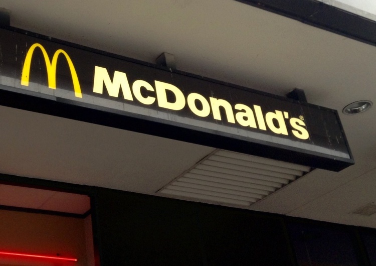 Bar McDonald's McDonald's definitywnie opuszcza Rosję.