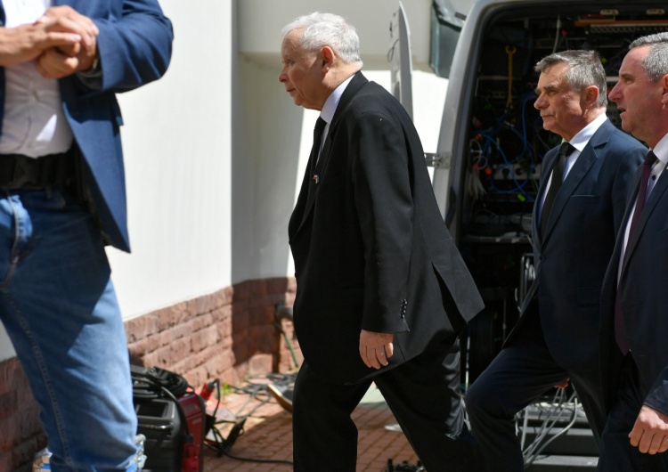 Jarosław Kaczyński zwołał dziś spotkanie z koalicjantami. Wiemy, o czym rozmawiano