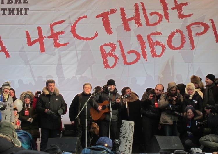 Jurij Szewczuk na koncercie rosyjskiej opozycji Znany rosyjski muzyk zatrzymany. „Ojczyzna to nie jest d**a prezydenta”
