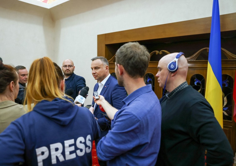   „Ciekaw jestem, czy Niemcy odpuściliby Bawarię”. Mocne słowa prezydenta Dudy