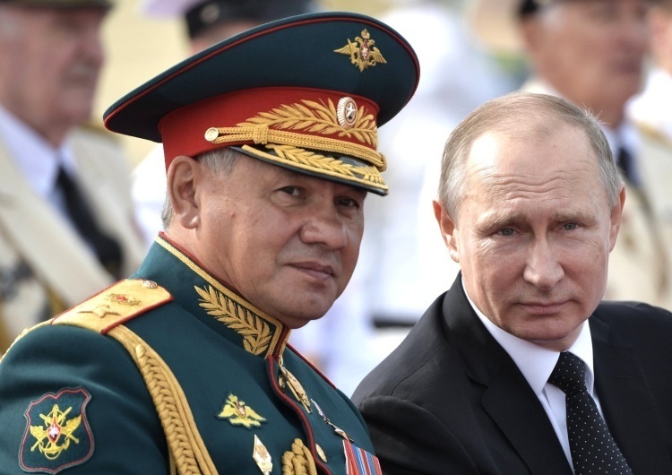 Prezydent Rosji Władimir Putin z szefem MON Federacji Rosyjskiej Siergiejem Szojgu Szojgu: „Armia rosyjska celowo spowalnia operację na Ukrainie”. Wskazał zaskakujący powód