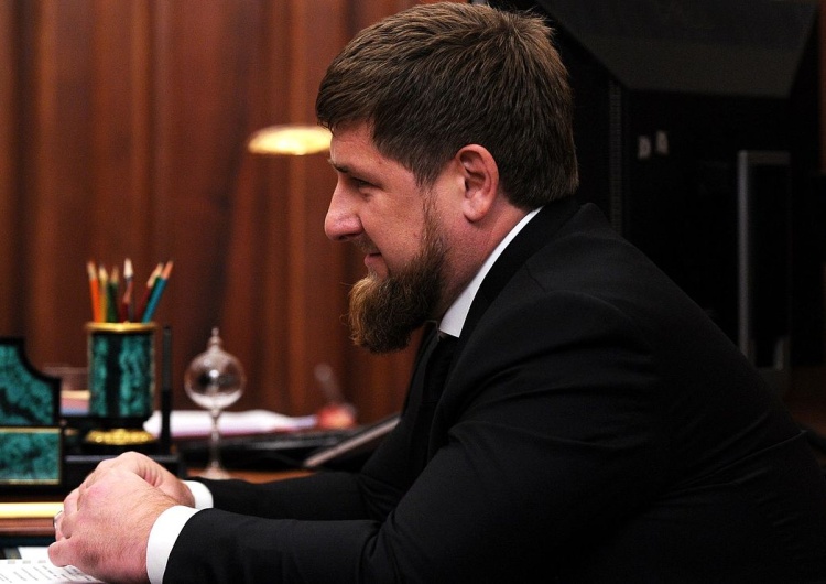 Ramzan Kadyrow Ramzan Kadyrow groził Polsce. Chyba nie takiej reakcji internautów się spodziewał