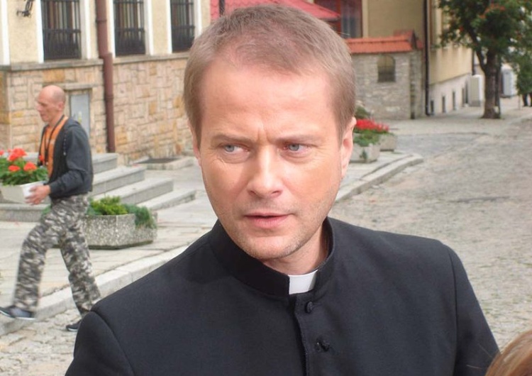 Ujawniono zarobki Artura Żmijewskiego za rolę w „Ojcu Mateuszu”