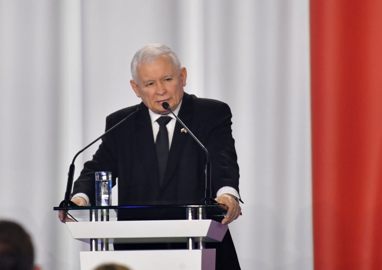 Prezes PiS ogłasza mobilizację PiS i Zjednoczonej Prawicy. „Zaczynamy objazd po kraju”