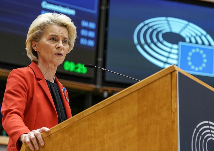 Verhofstadt chce odwołania von der Leyen. Przyczyną akceptacja KPO
