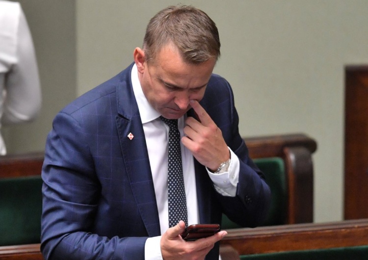 Burza po zachowaniu ministra Cieślaka. Jest rezygnacja
