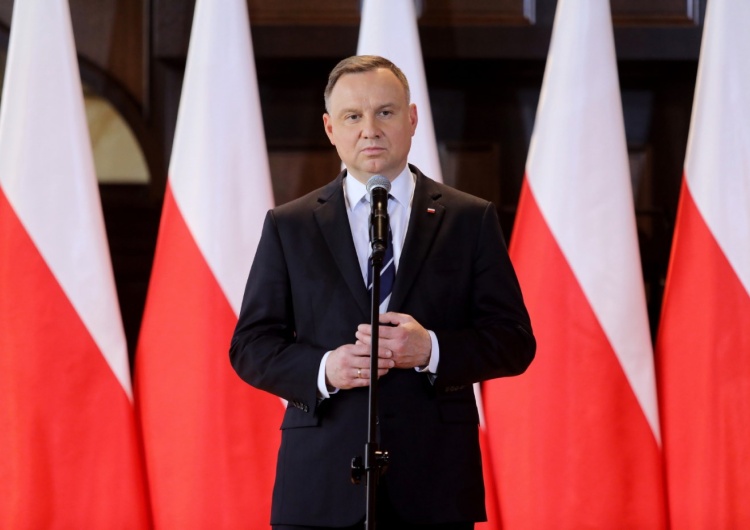 Andrzej Duda Niemieckie media piszą o „brutalnym ataku” Andrzeja Dudy. „Do Hitlera też się dzwoniło?”