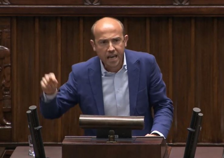 Borys Budka [VIDEO] Szaleńcze wystąpienie Budki w Sejmie. Marszałek wyłączyła mu mikrofon, a on dalej krzyczał