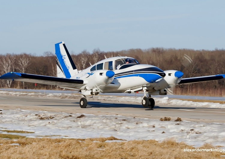 Piper PA-23-250 Aztec Tajemniczy samolot naruszył przestrzeń powietrzną krajów NATO. Śledztwo w toku