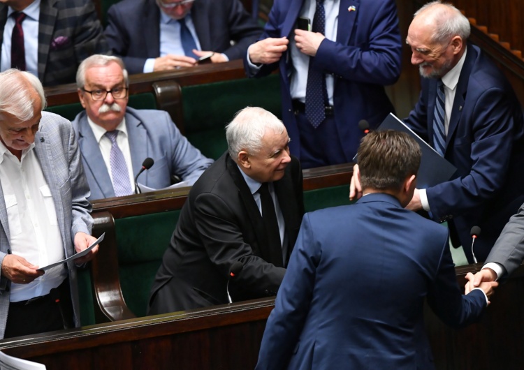  [SONDAŻ] Duża przewaga PiS nad KO 