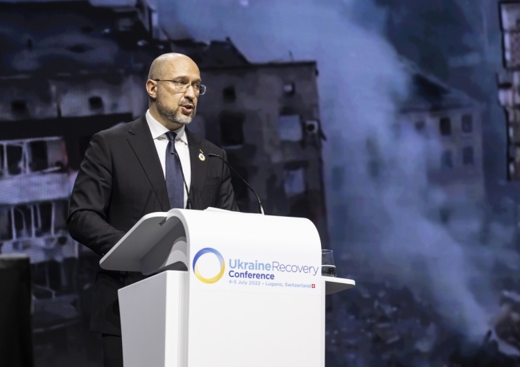 Denys Szmyhal Premier Ukrainy przedstawił mapę odbudowy. Polska będzie odbudowywać... Donieck?