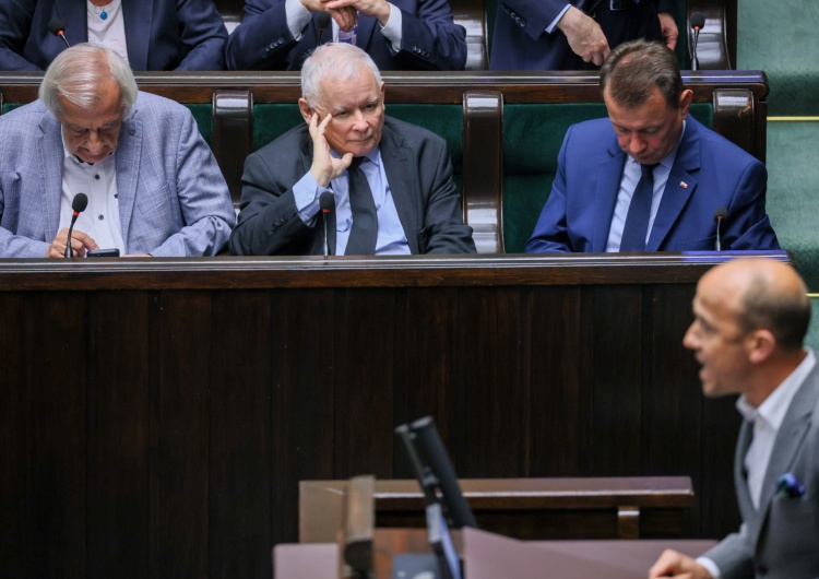  [najnowszy sondaż] Kto ma największe szanse na zwycięstwo w wyborach? Aż 6 partii w Sejmie