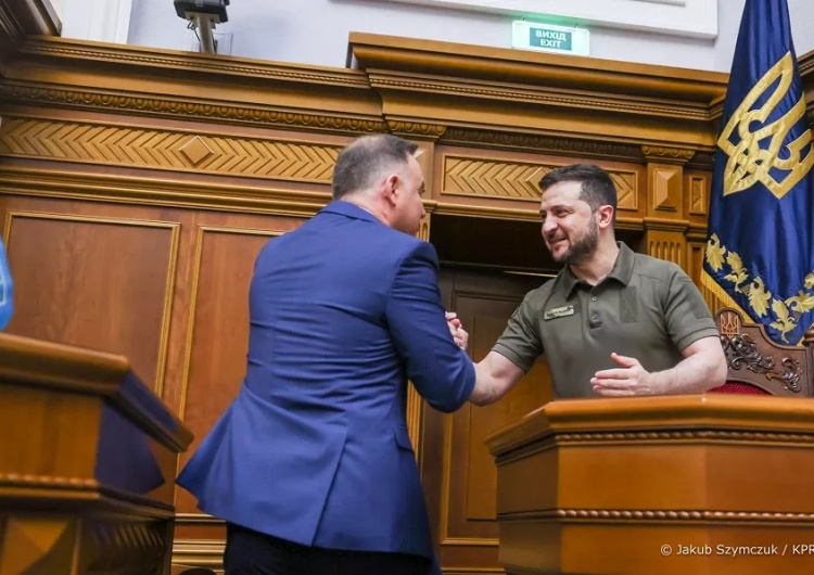 Andrzej Duda i Wołodymyr Zełenski Nieoficjalnie: W poniedziałek Wołodymyr Zełenski ma potępić Rzeź Wołyńską