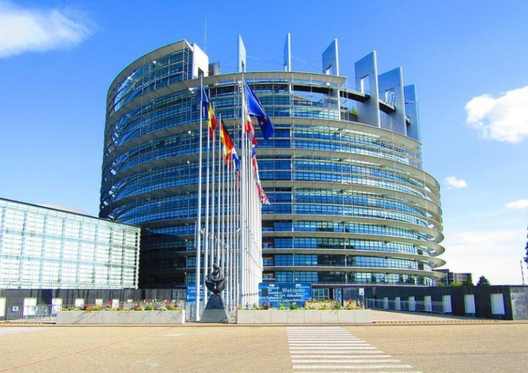 Ordo Iuris: Parlament Europejski wzywa władze Hongkongu do wycofania zarzutów wobec kard. Zen