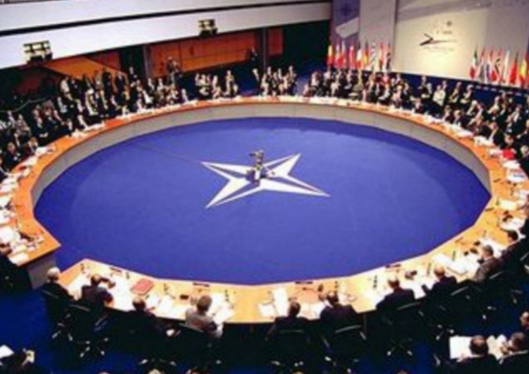 Kolejny kraj zgodził się na przyjęcie Szwecji i Finlandii do NATO
