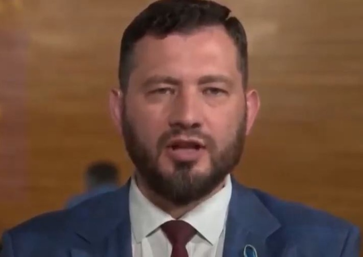 Europoseł Marek Balt Wg posła Lewicy temperatura Ziemi wzrośnie o... 700 stopni rocznie! Kompromitacja na antenie [VIDEO]
