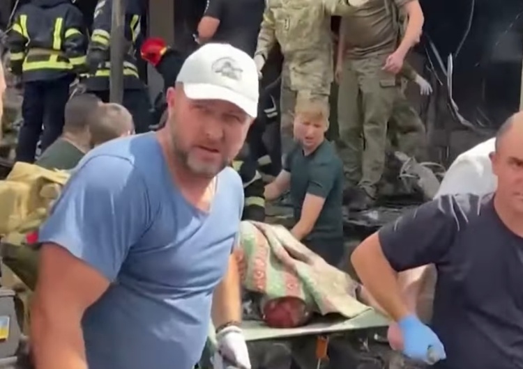 Unijni komisarze: barbarzyństwo Rosjan musi się skończyć