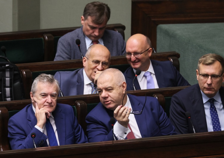 Ministerstwo Aktywów Państwowych przejmie obowiązki Piotra Naimskiego? Jacek Sasin zabiera głos