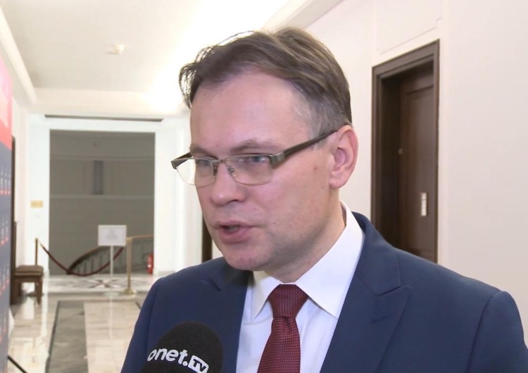 Arkadiusz Mularczyk Na jaką kwotę wyceniono materialne straty wojenne Warszawy? Mularczyk podał dane