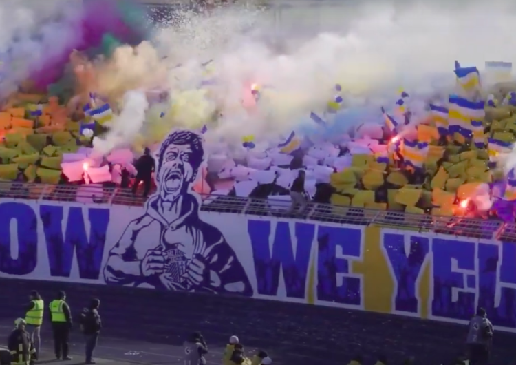 Kibice FC Carl Zeiss Jena Skandal w Niemczech. Kibice rzucili się na m. in. polskich piłkarzy! „Popychani i opluci”