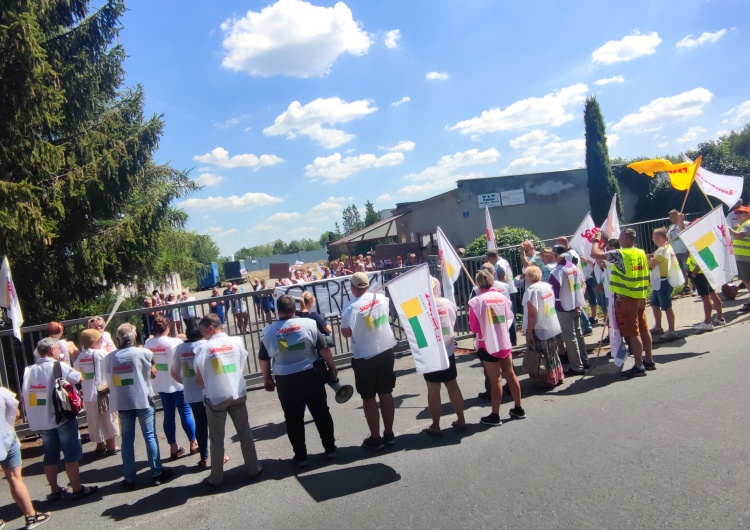 „Solidarność ma możliwości na długotrwały strajk”. Akcja poparcia dla strajkujących w W&W