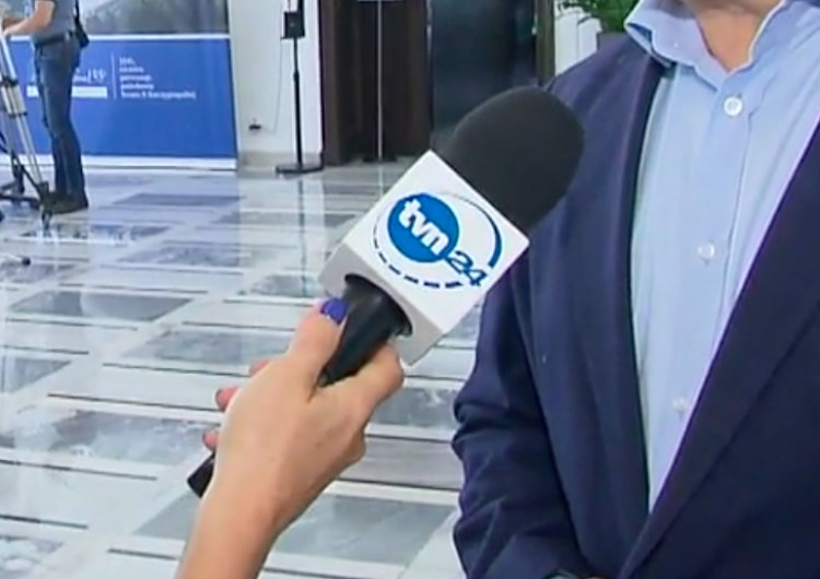 Dziennikarka TVN24 przyłapana?
