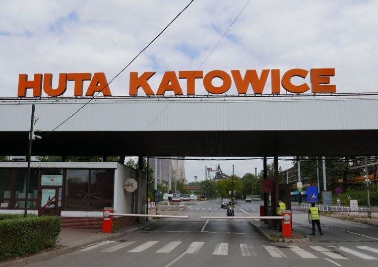 ArcelorMittal Poland rezygnuje z usług firm zewnętrznych