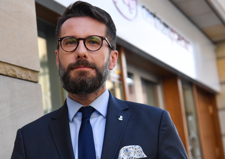 Radosław Fogiel Radosław Fogiel: „Jakiekolwiek mrzonki o polexicie to kompletna nieprawda”