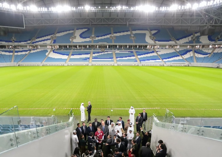 Stadion Al Janoub Tak wygląda gigantyczna klimatyzacja stadionu w Katarze. „Ale pamiętaj, to twój samochód zmienia klimat”
