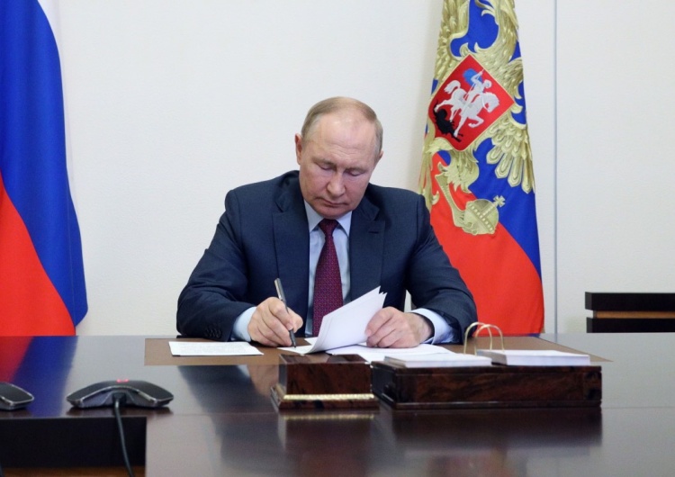 „Economist”: Putin sprawił, że obudził się „śpiący gigant” Europy