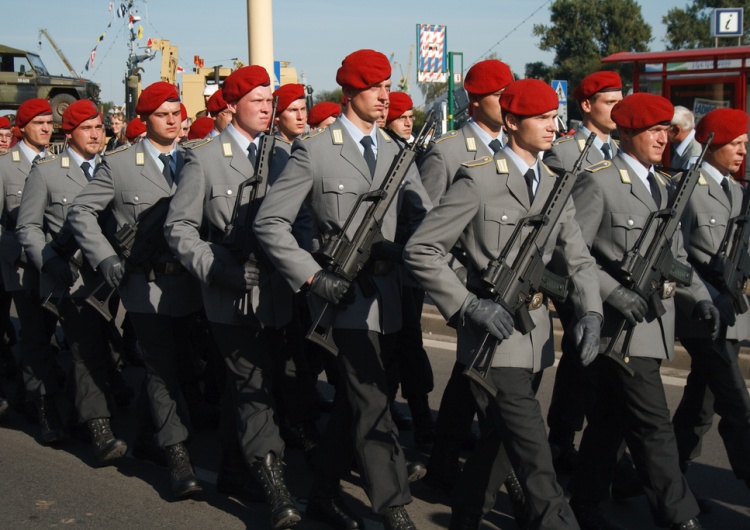 Niemieccy żołnierze Bundeswehry 