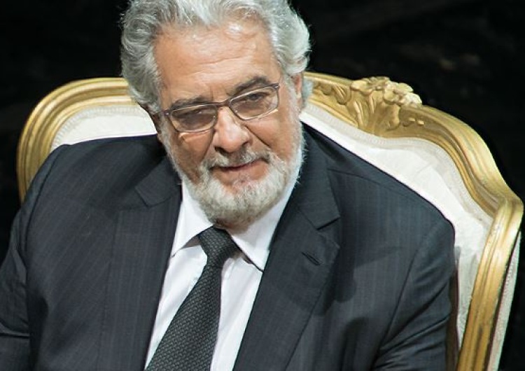  Szokujące doniesienia ws. Placido Domingo. Światowej sławy śpiewak klientem grupy handlującej ludźmi?