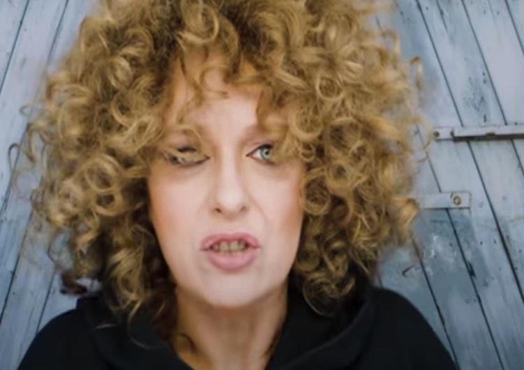 Katarzyna Nosowska „Jest mi za was wstyd