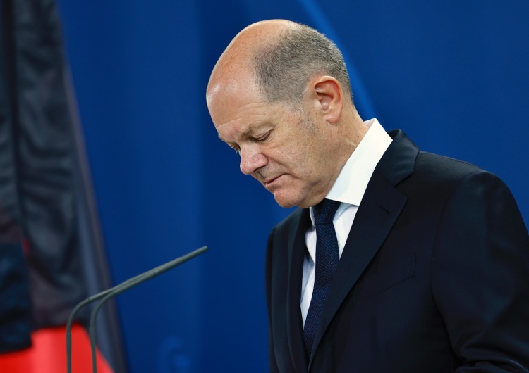 Olaf Scholz „Sueddeutsche Zeitung”: Putin przegra wojnę, Scholz musi dostarczyć czołgi