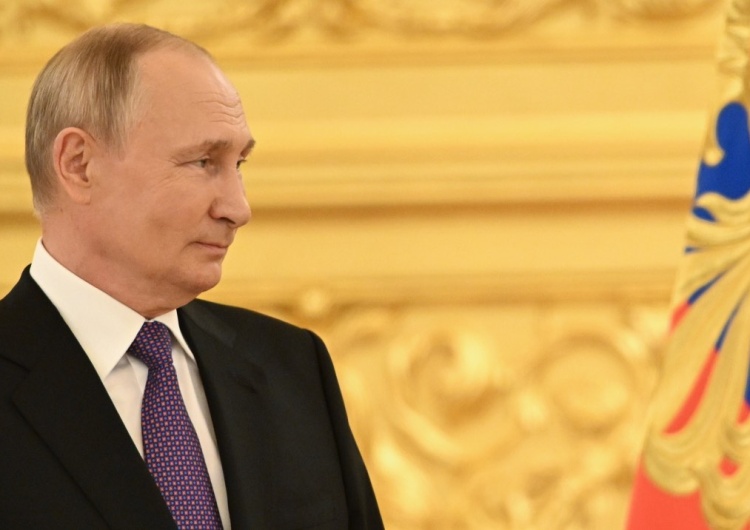 Władimir Putin Putin zaniepokojony pijaństwem swoich najbliższych ludzi? „Od lutego tak rozładowują stres”