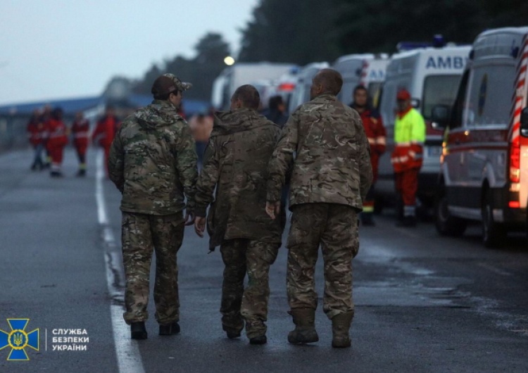 Ukraina odzyskała 215 więźniów z rosyjskiej niewoli Obrońcy Azowstalu wolni