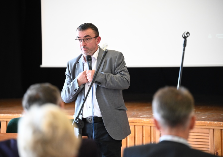 Nikt nie jest samotną wyspą. W Warszawie rozmawiano o Katolickiej Nauce Społecznej