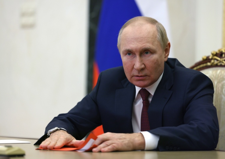 Prezydent Rosji Władimir Putin Putin podpisał dekrety uznające „niepodległość” obwodów zaporoskiego i chersońskiego
