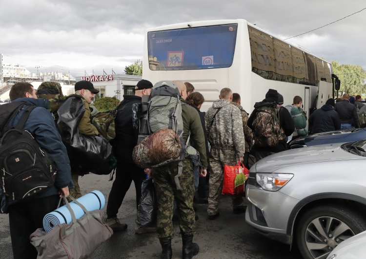  Według nieoficjalnych danych rosyjskojęzycznych mediów, na front może trafić nawet 1,2 mln Rosjan