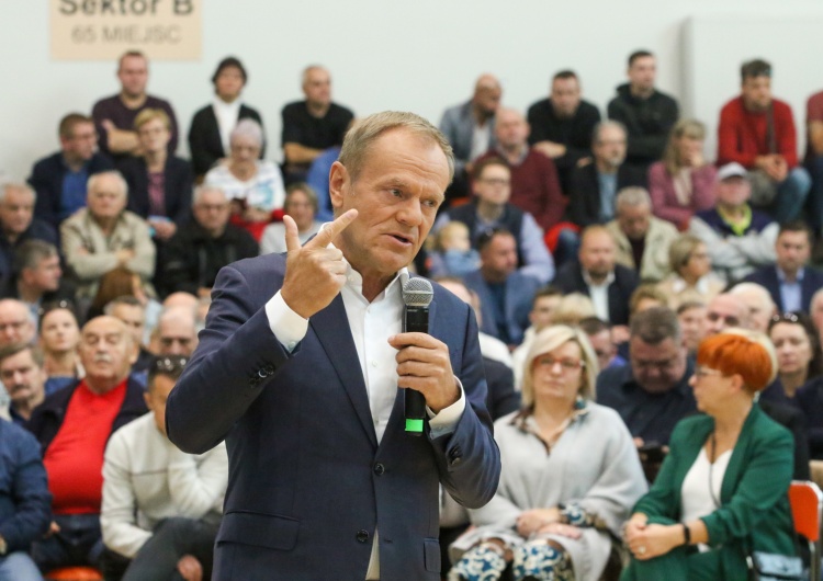 Przewodniczący PO Donald Tusk Zbigniew Kuźmiuk: Kłamstwa i groźby - tylko to Donald Tusk ma do zaoferowania Polakom