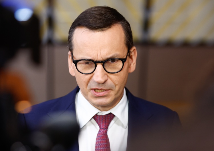 Premier Morawiecki Morawiecki: „Nie” dla duszenia inflacji przez wzrost bezrobocia
