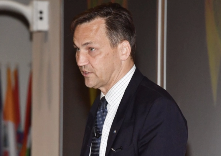 Radosław Sikorski Ozdoba: