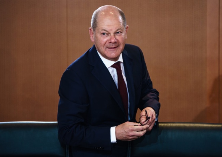 Kanclerz Niemiec Olaf Scholz „Bild”: Chiny przejmują niemieckie firmy. „Czy Scholz pracuje jako chiński lobbysta?”