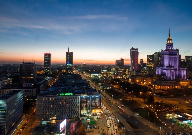 Warszawa Warszawa. W mieszkaniu eksplodowała elektryczna hulajnoga. „Okna wyrwane z ramami” [FOTO]