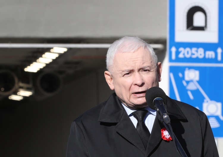 Jarosław Kaczyński Tunel im. Marii i Lecha Kaczyńskich w ciągu Zakopianki otwarty